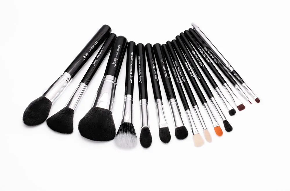 Essential 15 Pcs Makeup Brush Kit T092