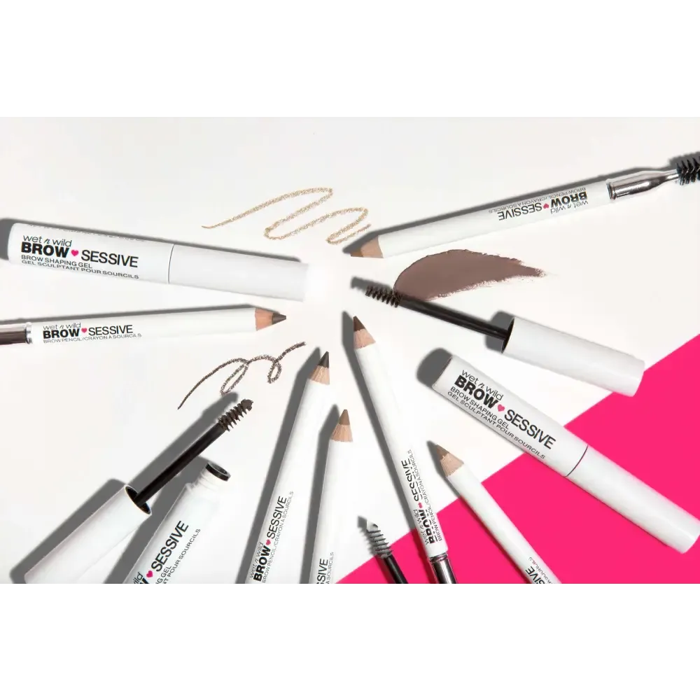 wet n wild Brow-Sessive Brow Pencil 9g- Medium Brown, Dual-Ended Eyebrow Pencil with Spoolie Brush for Thin and Thick Eyebrows, Natural Look Formula, Buildable Color Definition